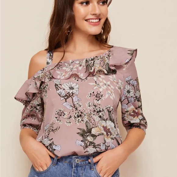 Floral Off-Shoulder Top - Picture 1 of 6